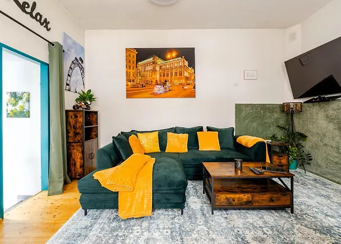 Vienna Garden Villa *